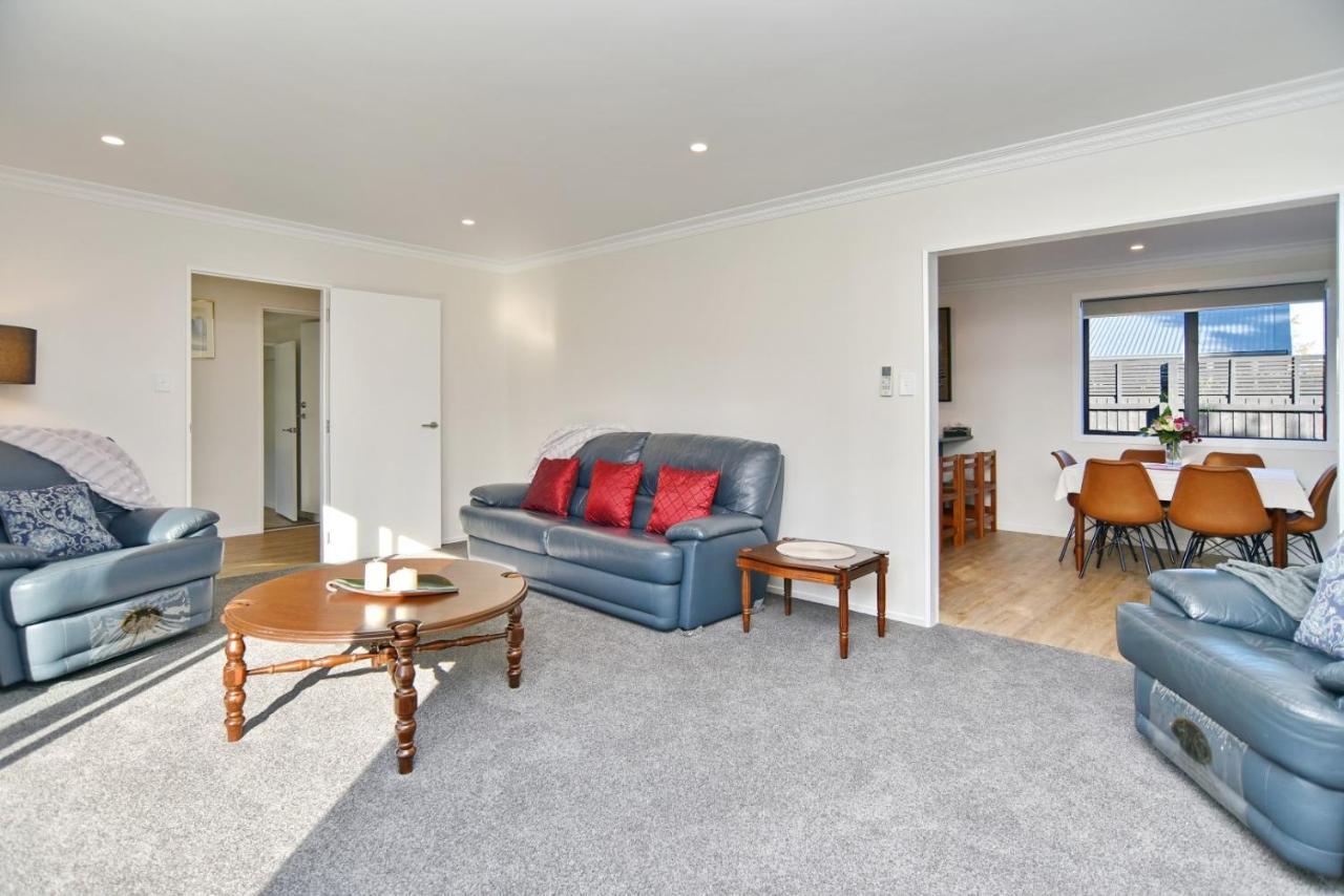 Lavandula 3 - Christchurch Holiday Homes Экстерьер фото