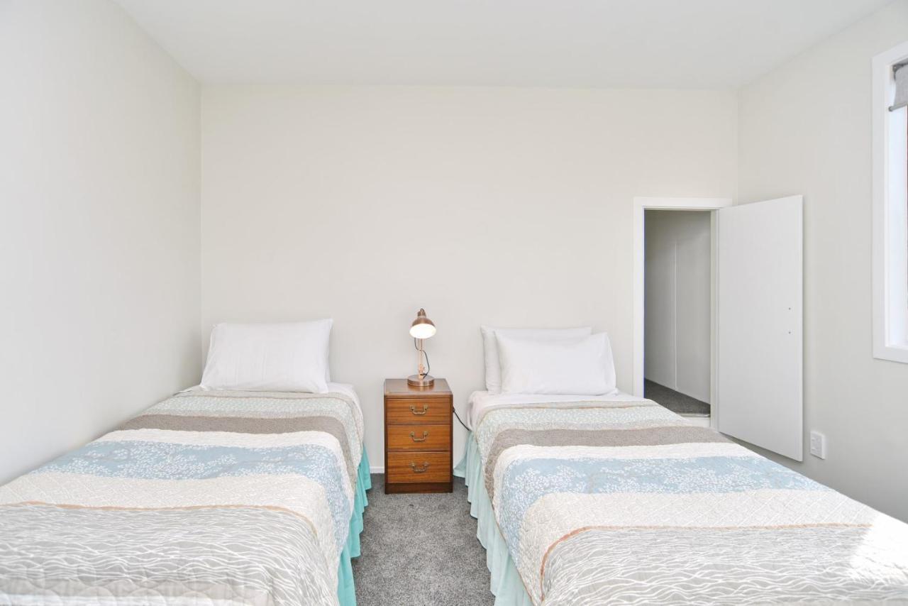 Lavandula 3 - Christchurch Holiday Homes Экстерьер фото
