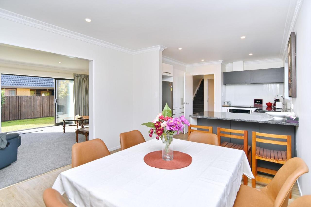 Lavandula 3 - Christchurch Holiday Homes Экстерьер фото