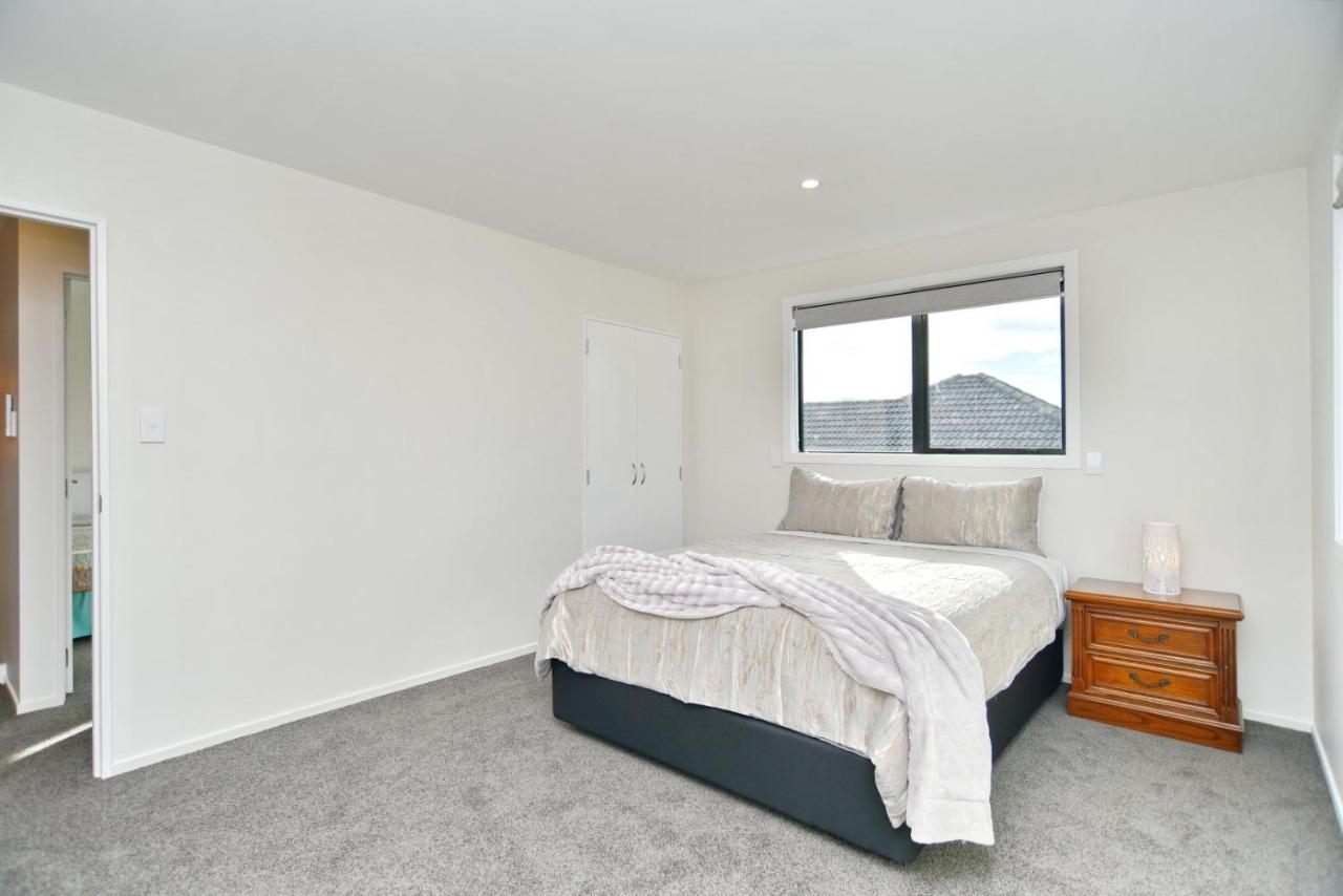 Lavandula 3 - Christchurch Holiday Homes Экстерьер фото